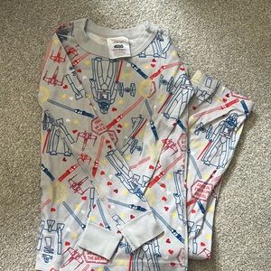 Star Wars Hanna Andersson long sleeve pajamas (110/US5)